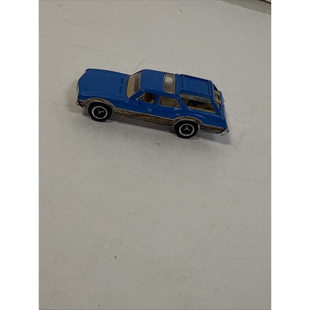 2009 MATCHBOX HERITAGE 1971 OLDSMOBILE VISTA CRUISER Blue DIECAST WAGON CAR